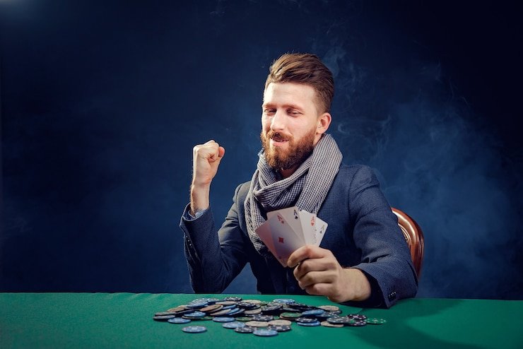 JILI slot game on 7upbet mobile showing spinning reels and live balance